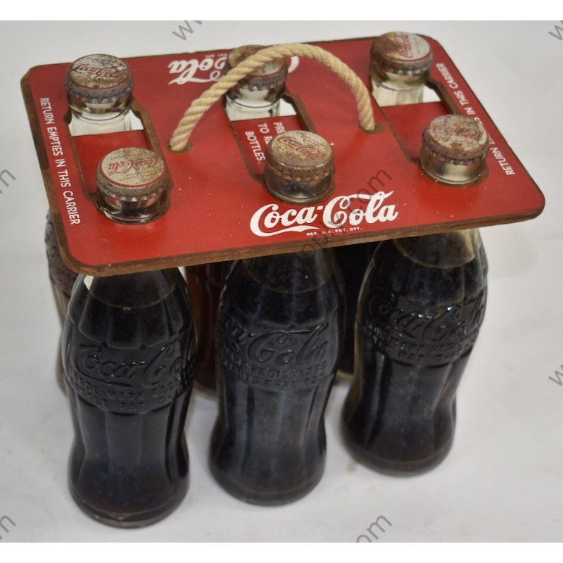 Coca Cola neckgrip bottle carrier - 1 Coca Cola neckgrip bottle carrier - 1